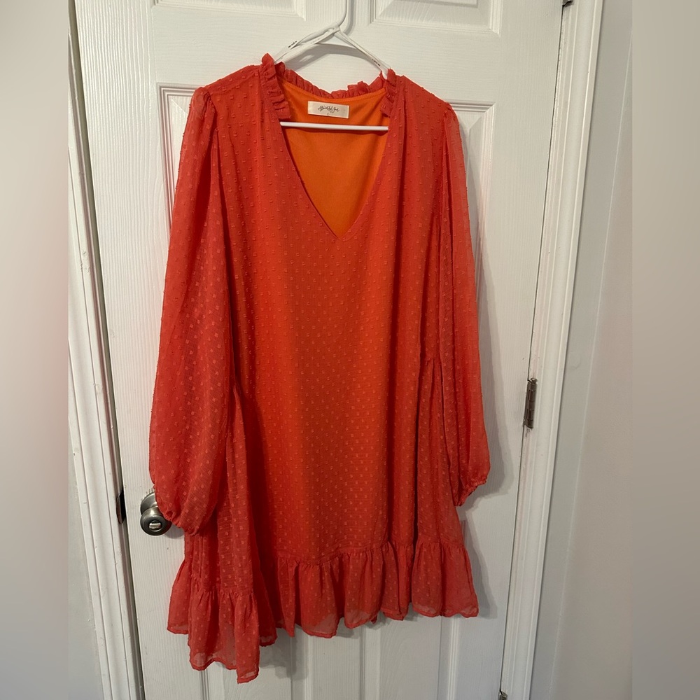 Arula Coral Midi Dress Size C (3X) - Long Sleeves